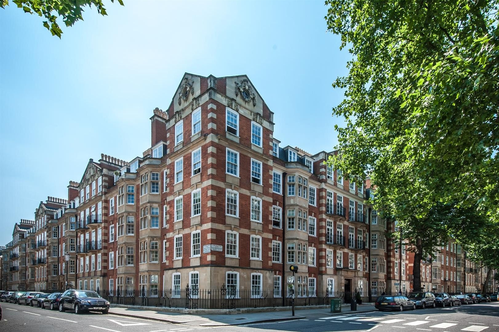 Flat The Little Boltons in Greater London