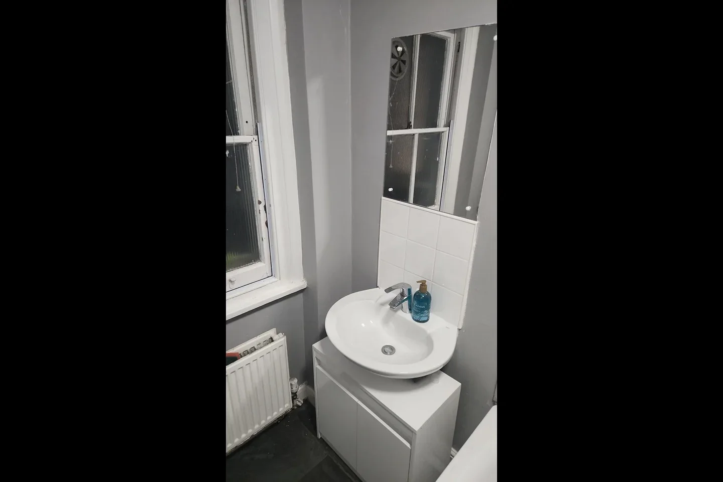 Room Lancaster Road in Greater London