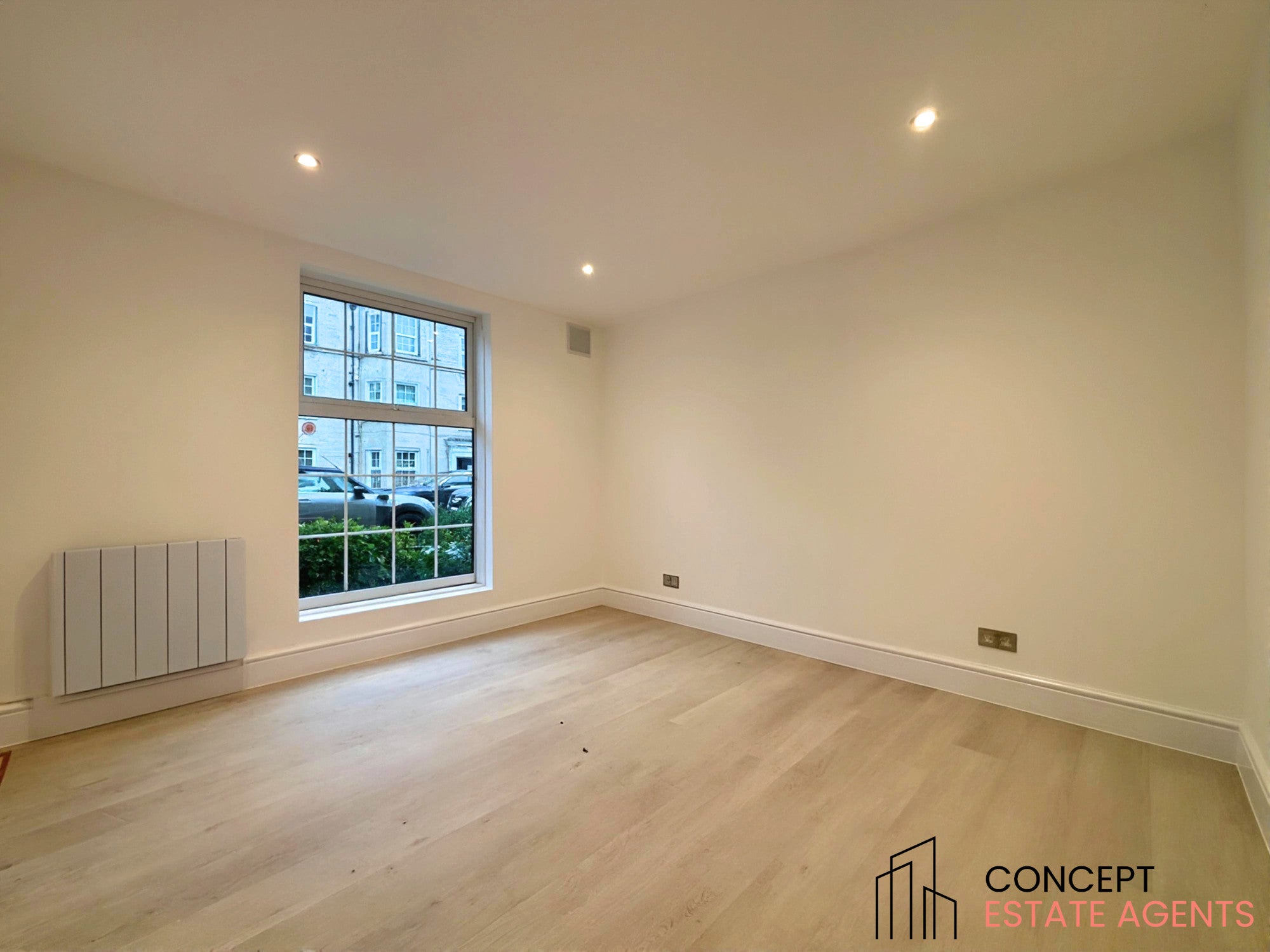 Flat West Barnes Lane in Greater London