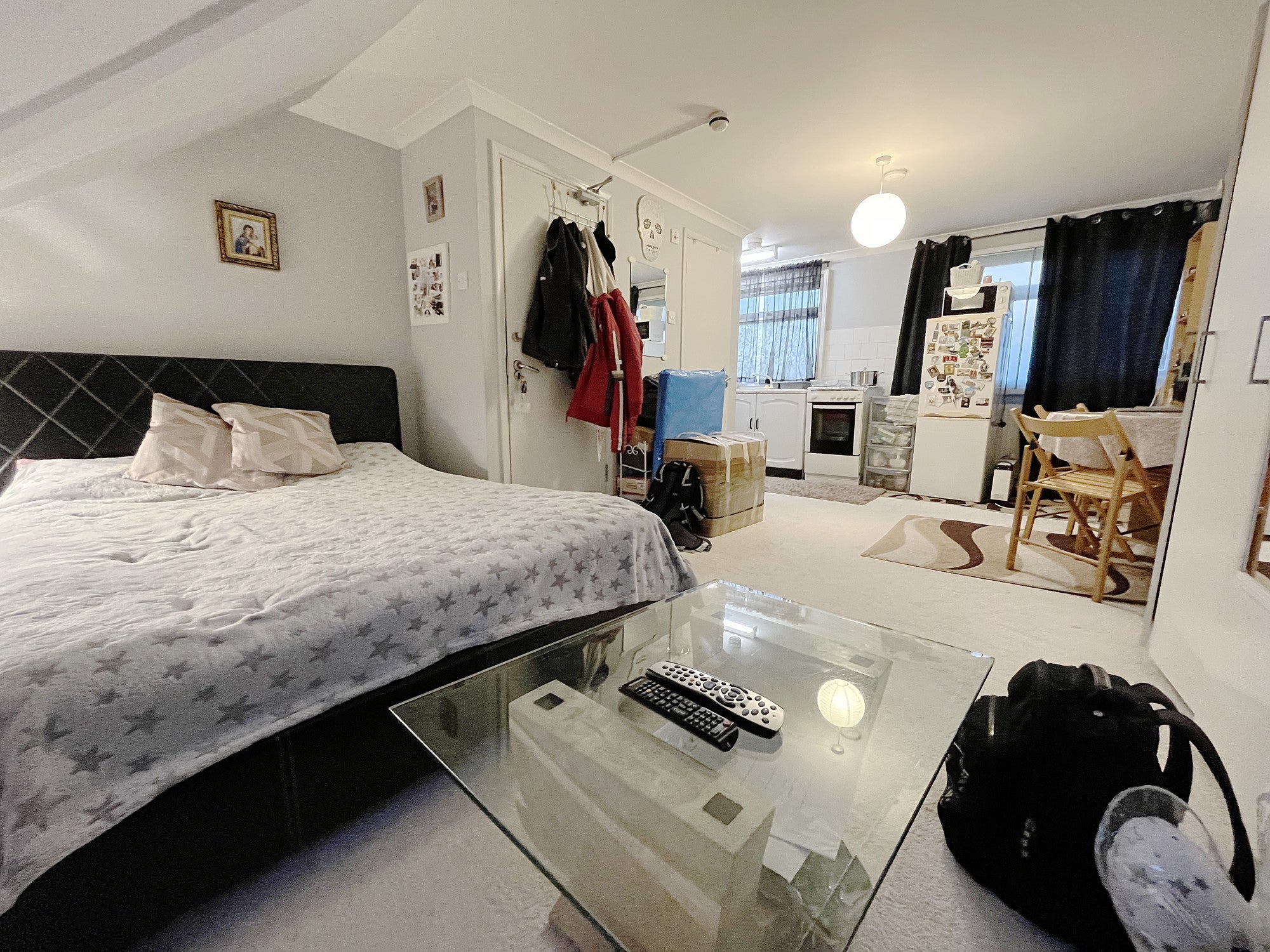 Flat Kingsley Road in London