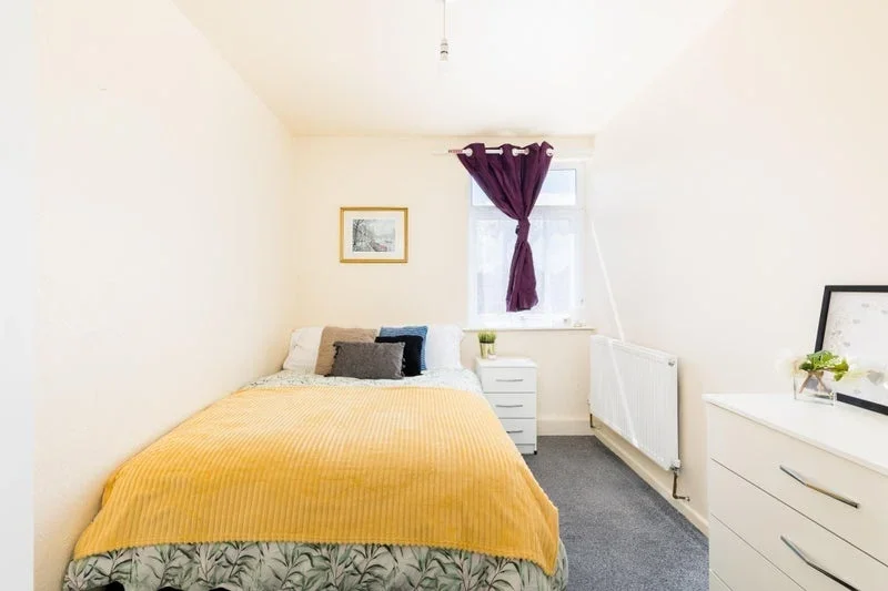 Room Leeson Walk in Birmingham