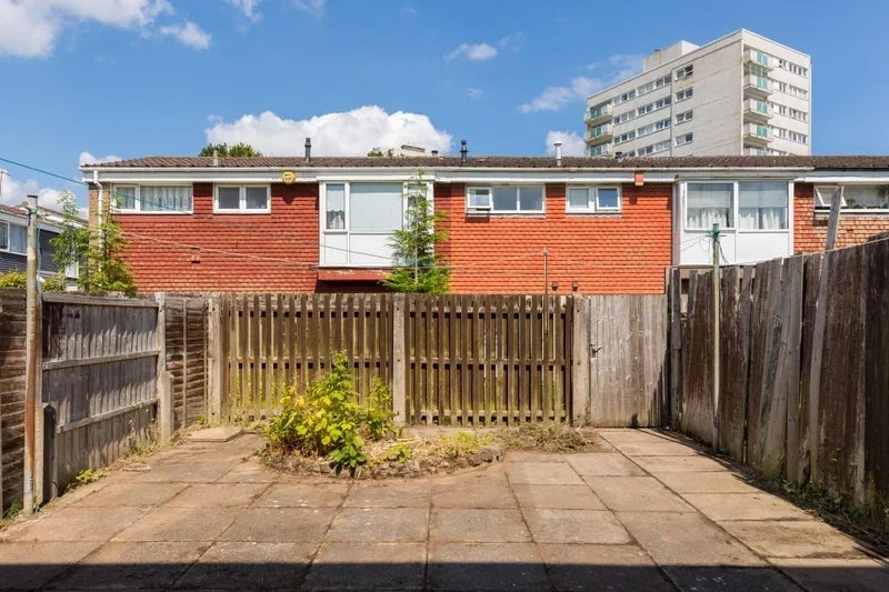 Room Leeson Walk in Birmingham