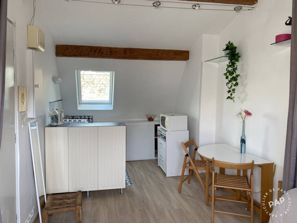 Flat Cour de Rome in Paris