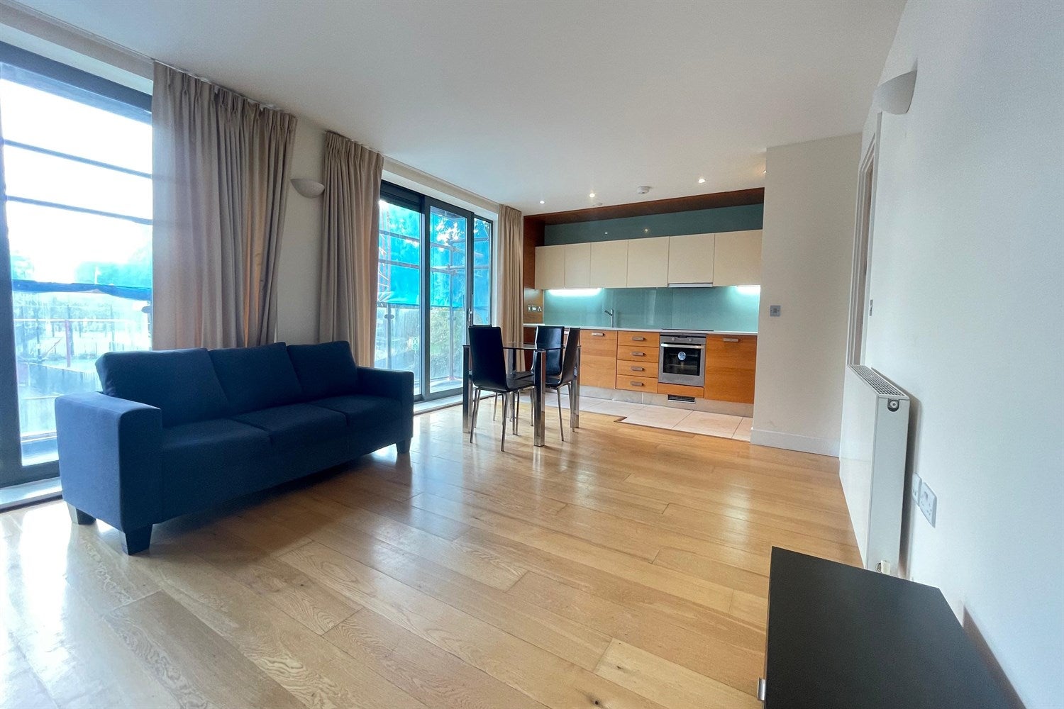 Room Gifford Street in Greater London