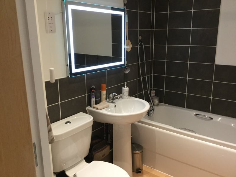 Room Wallis Place in Maidstone