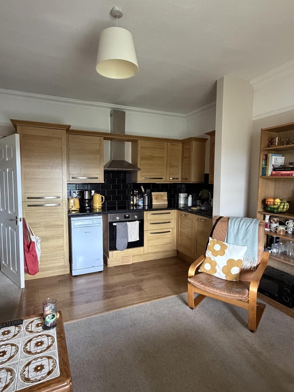 Room Apsley Road in Bristol