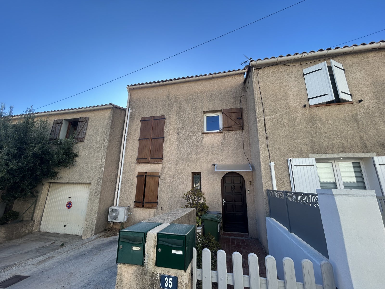 House Place Biscarre in Toulon
