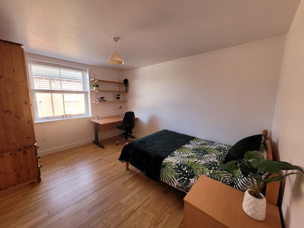 Room Broadgate in Coventry