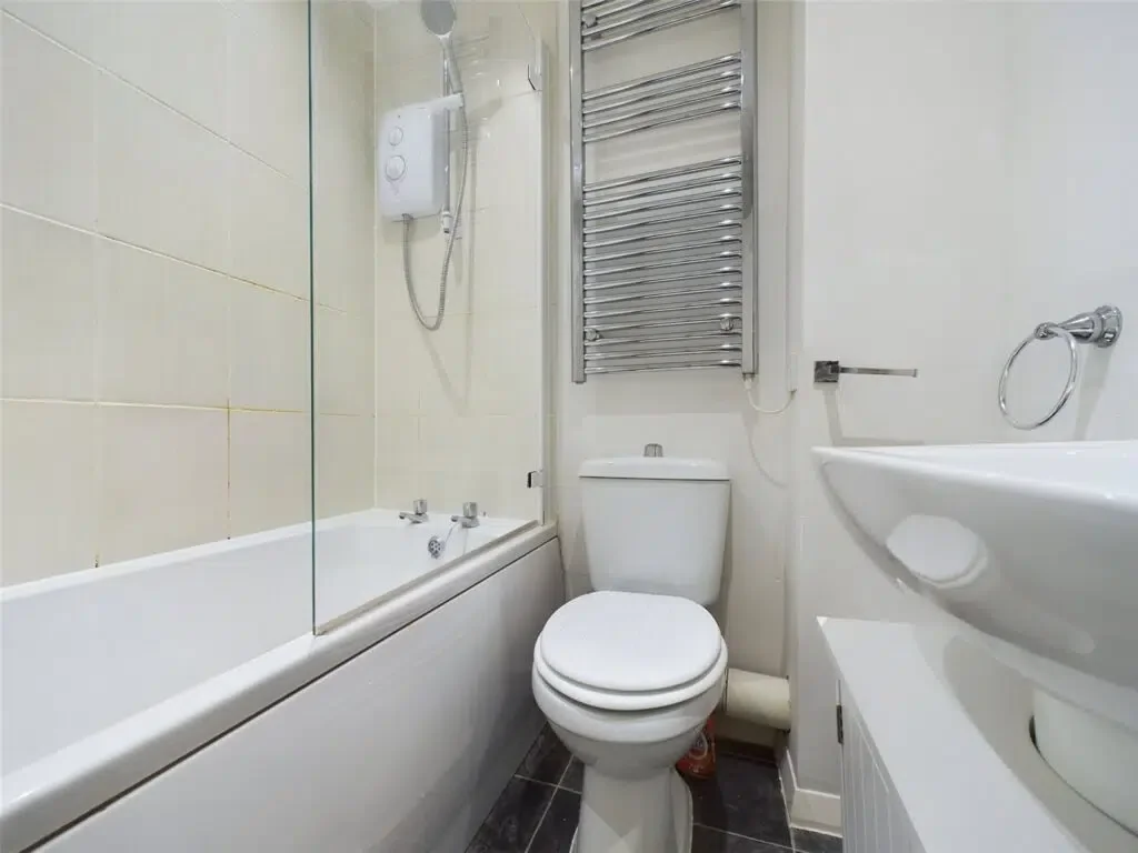 Flat Reddings Park in Cheltenham