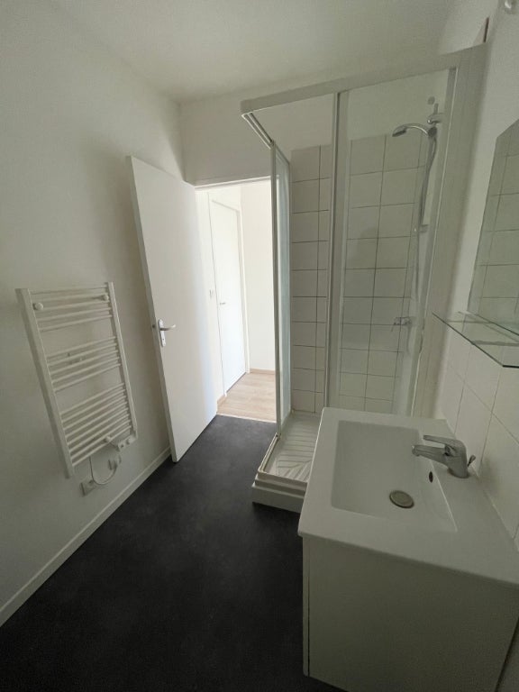 Appartement Rue Serge Vezier à Saint-Aubin-lès-Elbeuf