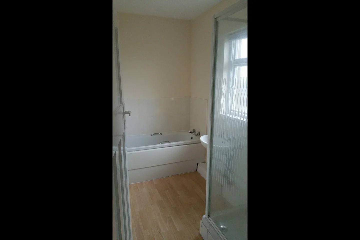 Room Miers Avenue in Hartlepool
