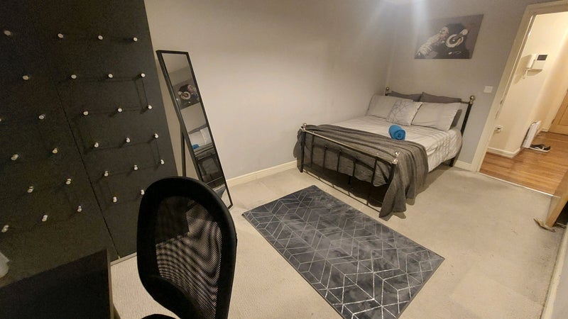 Room Glebelands Close in Greater London