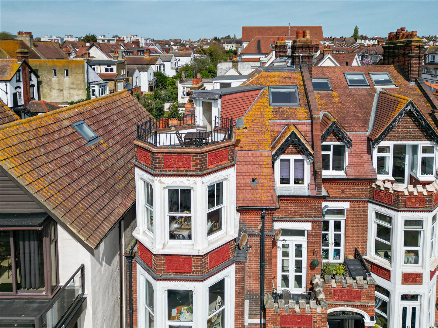 Flat The Leas in Southend-on-Sea