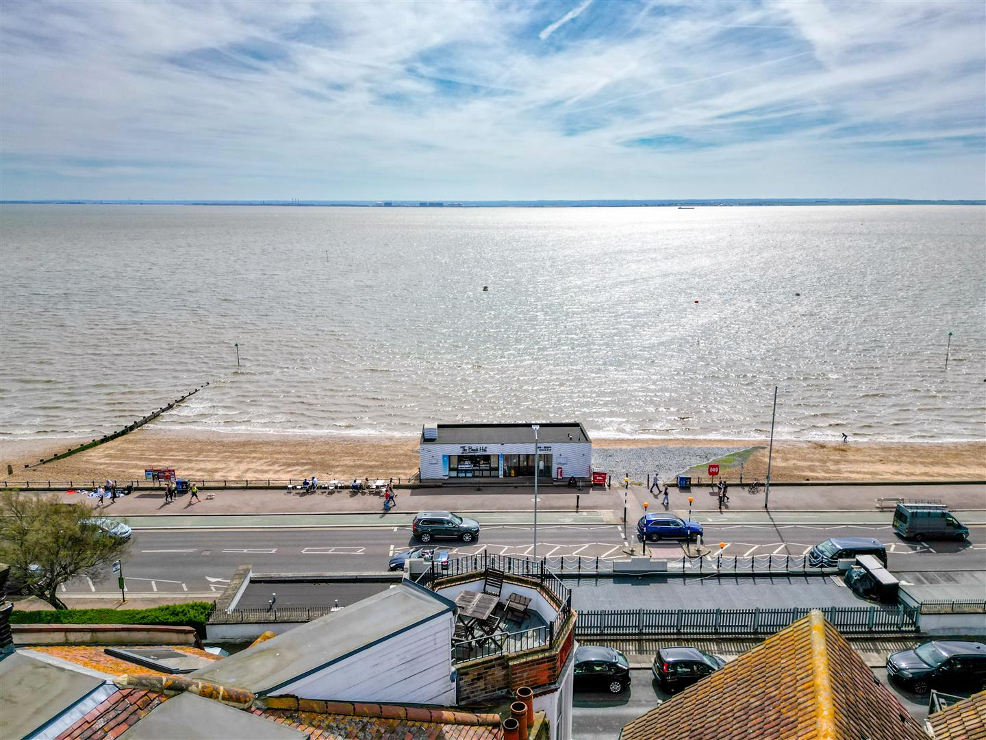 Flat The Leas in Southend-on-Sea