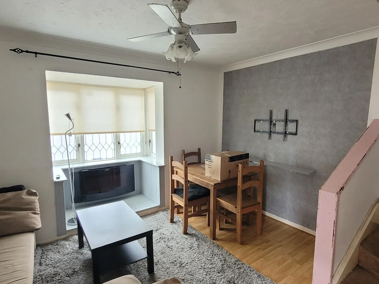 House Oxley Close in Greater London