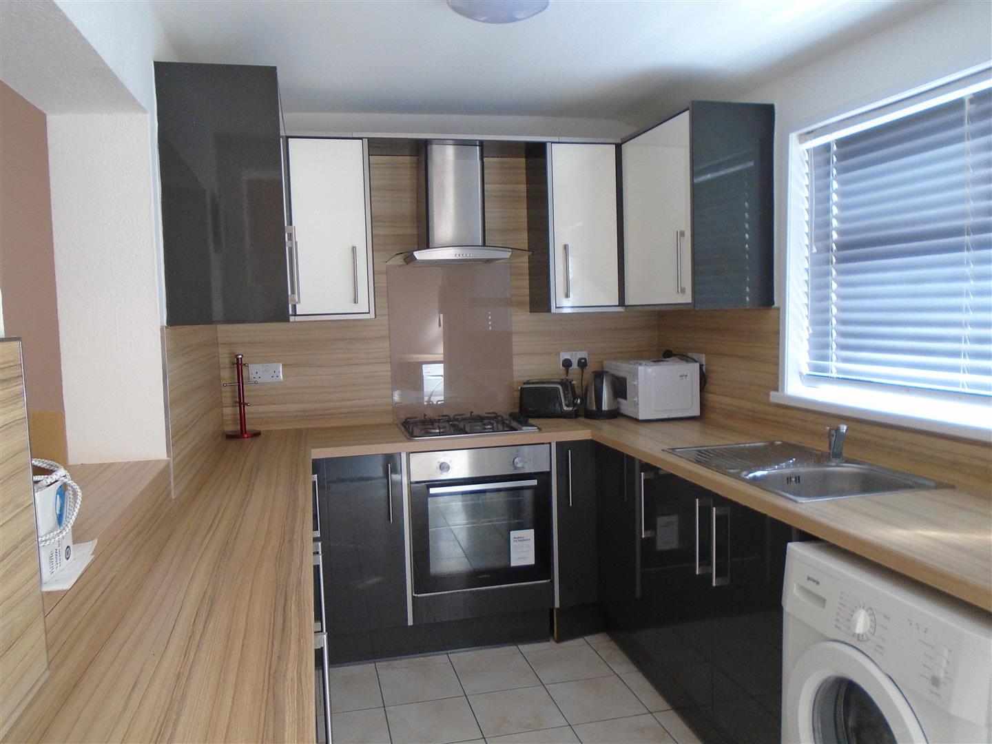 Room Newland Avenue in Hull