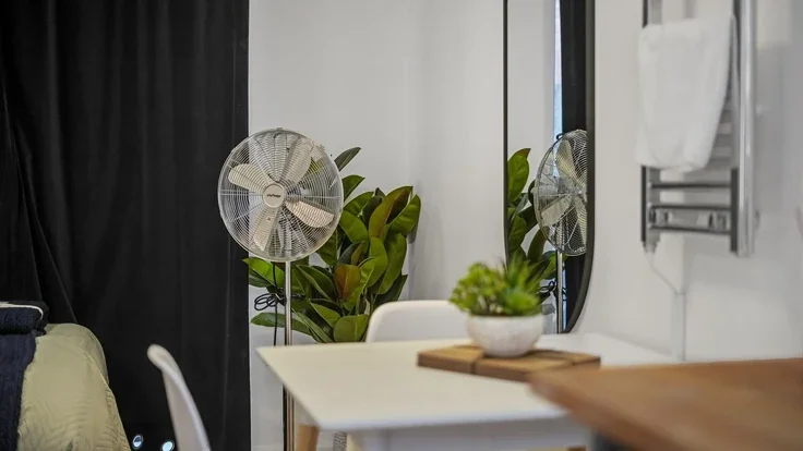 Flat Bartholomew Close in City of London