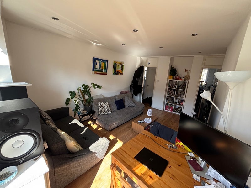 Room Howard Road in Greater London