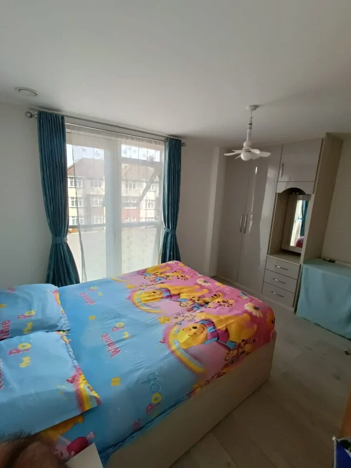 Flat Harrow View in Greater London