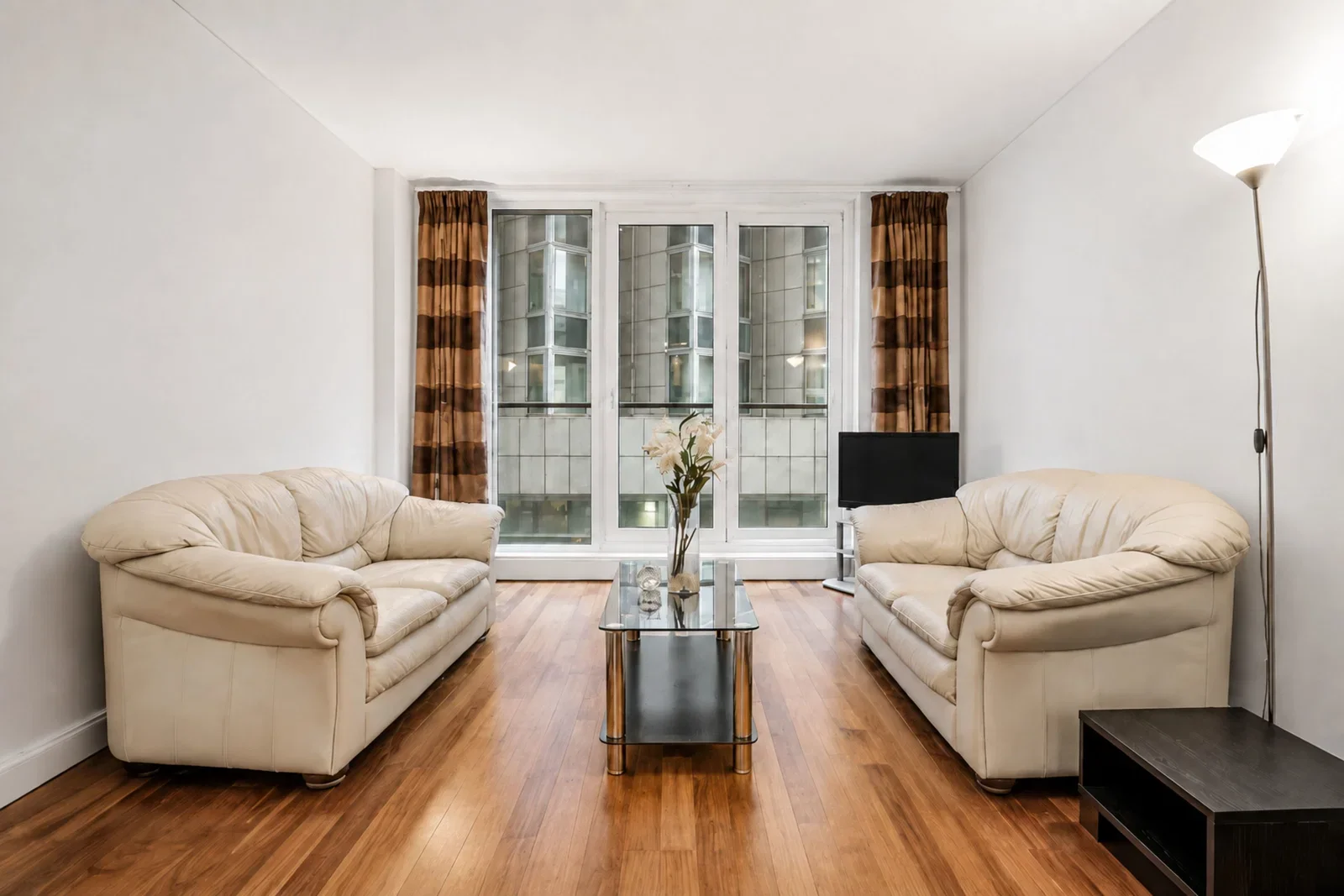 Flat Praed Street in City of Westminster