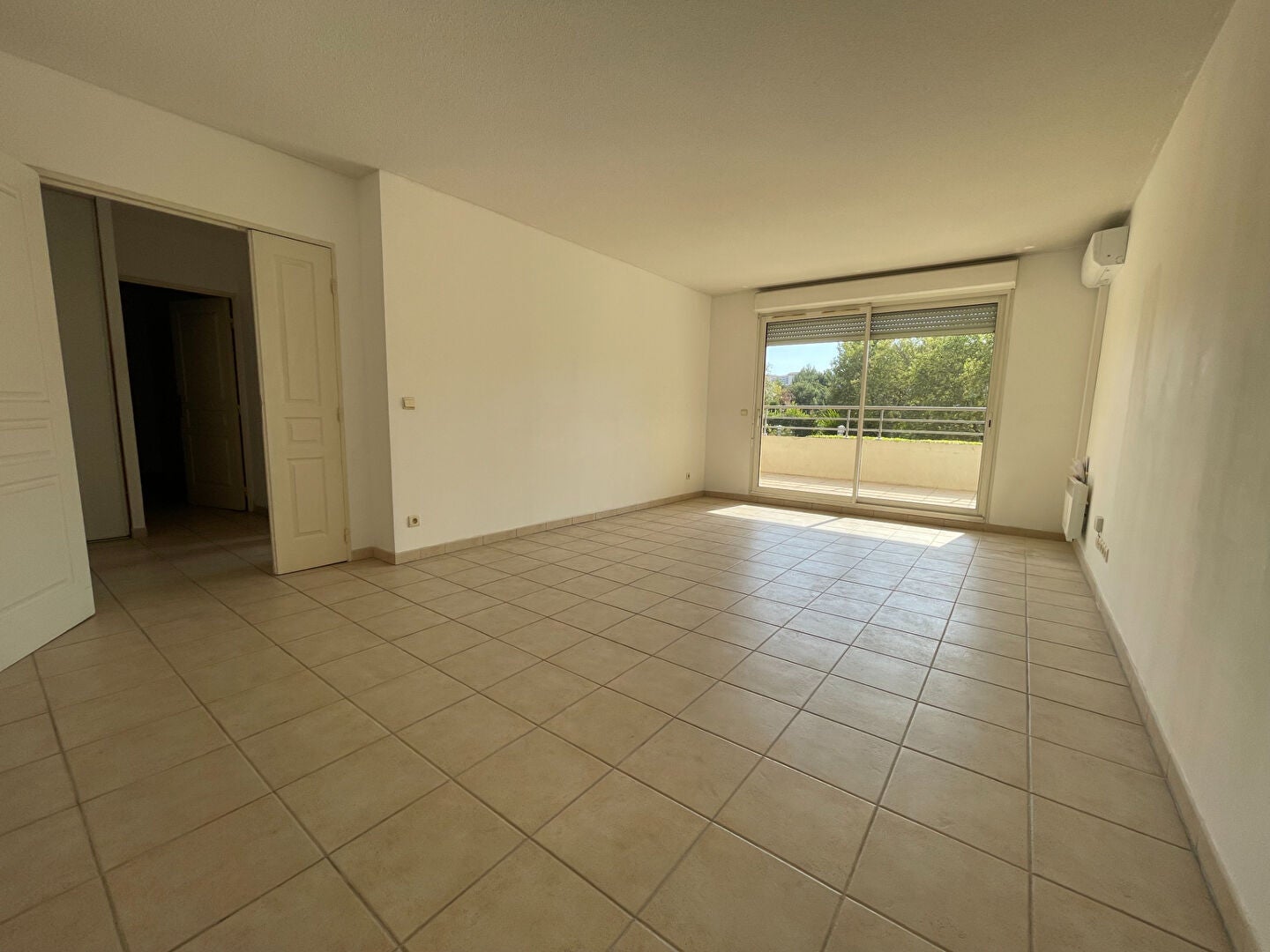 Flat Avenue du Grand Vallat in Aix-en-Provence
