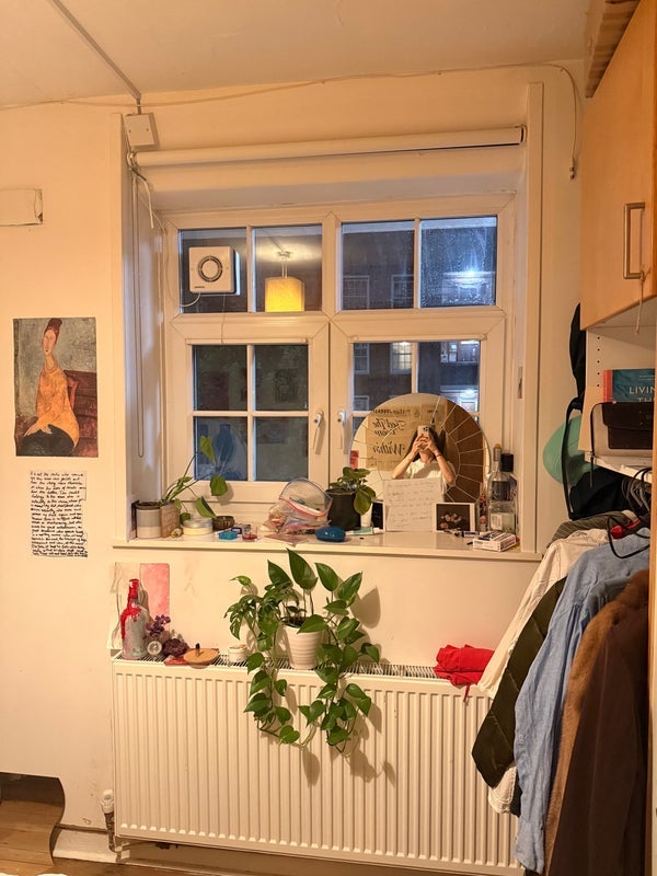Room Kennington Park Road in Greater London