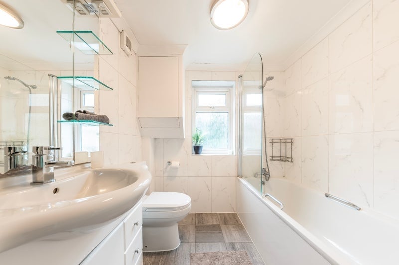 Flat Danbury Street in Greater London
