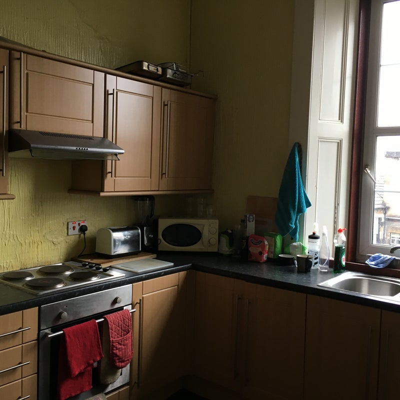 Room Dowanside Lane in Glasgow