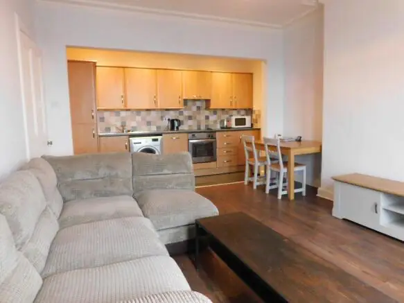 Flat Victor Park Terrace in City of Edinburgh