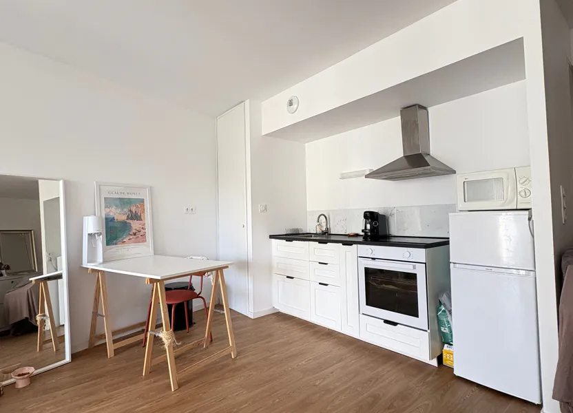 Flat Rue Pierre Corre in Brest