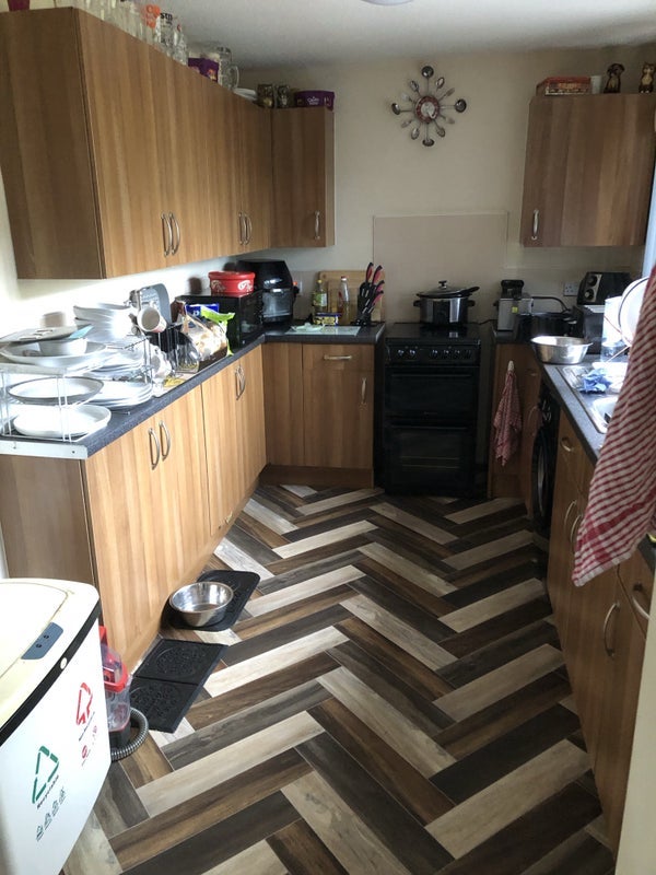 Room Hobart Close in Nottingham