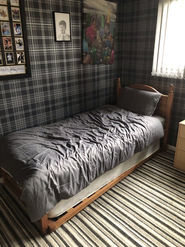 Room Hobart Close in Nottingham