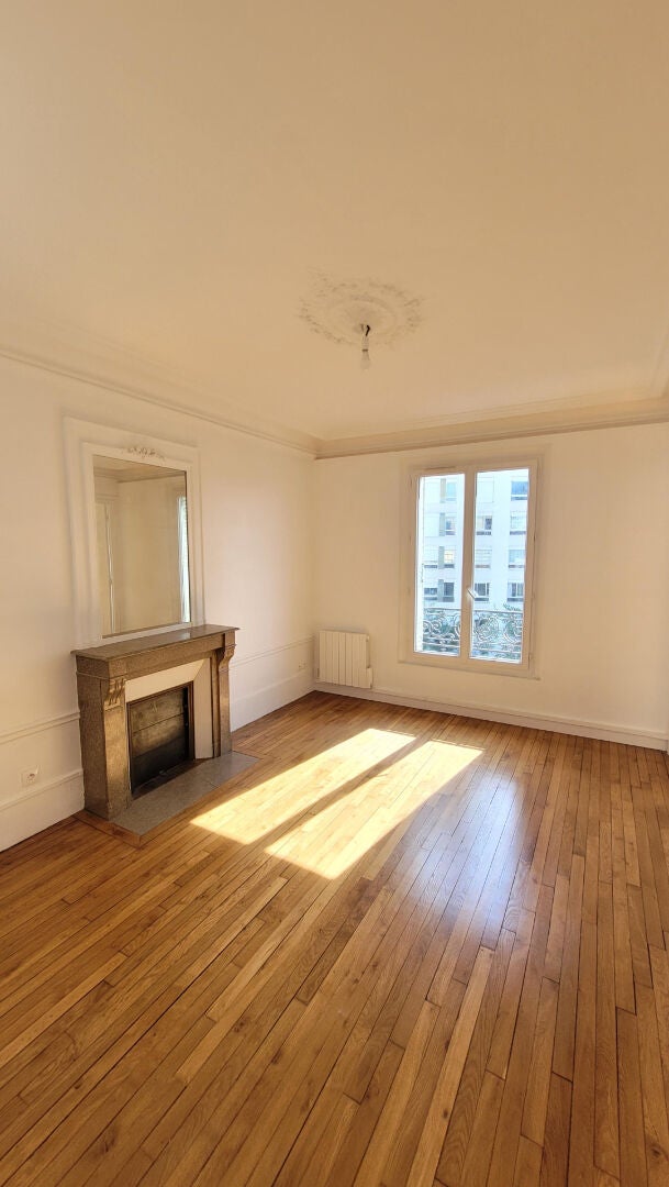 Appartement Rue de l'Hôtel de Ville à Courbevoie