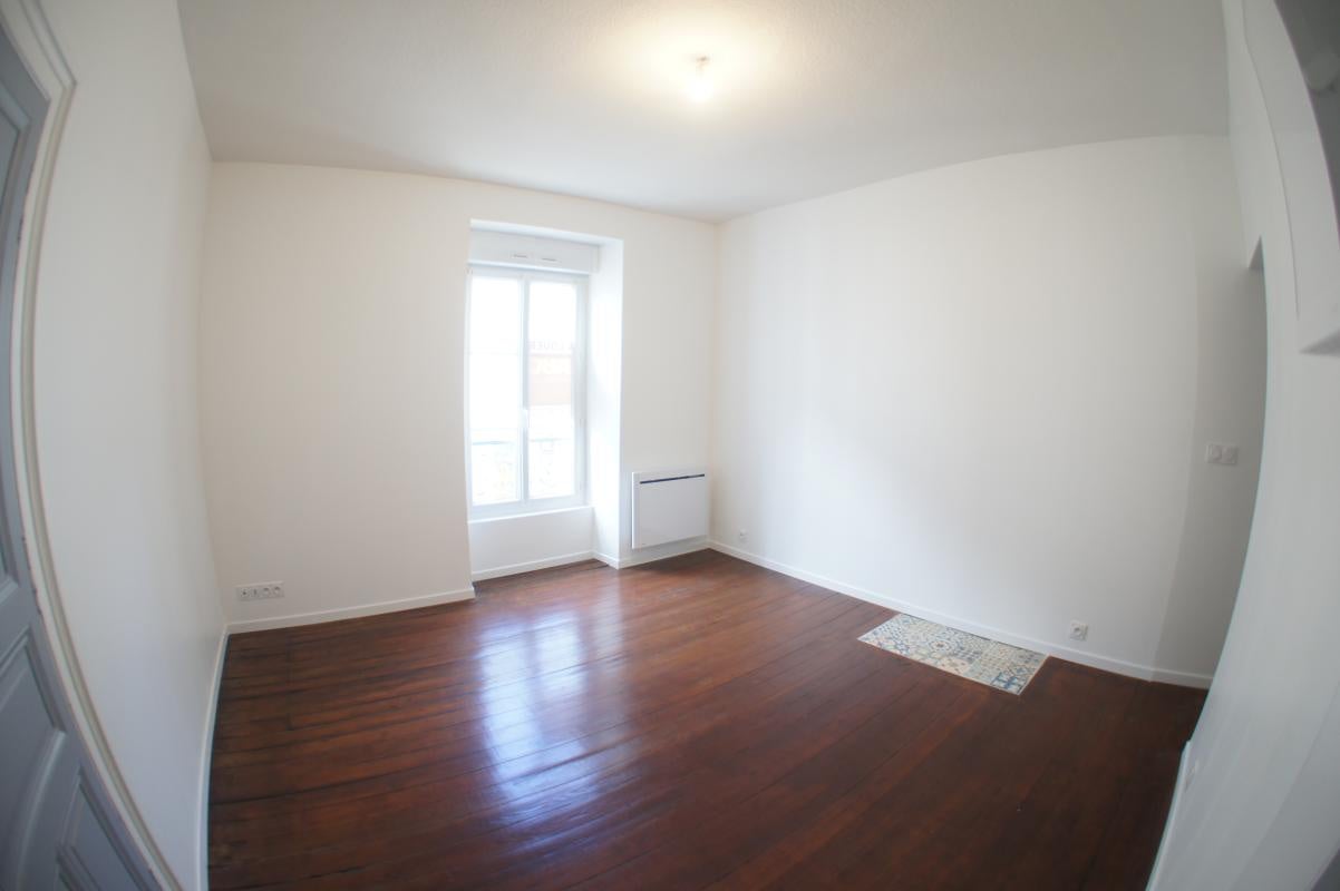 Flat Rue de Létanduère in Angers