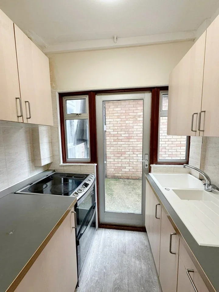 Room Boundaries Road in Greater London