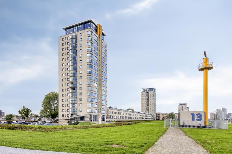 Appartement Maasboulevard 247 in Spijkenisse