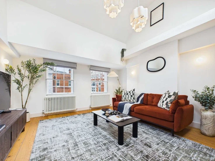 Flat Tavistock Street in City of Westminster