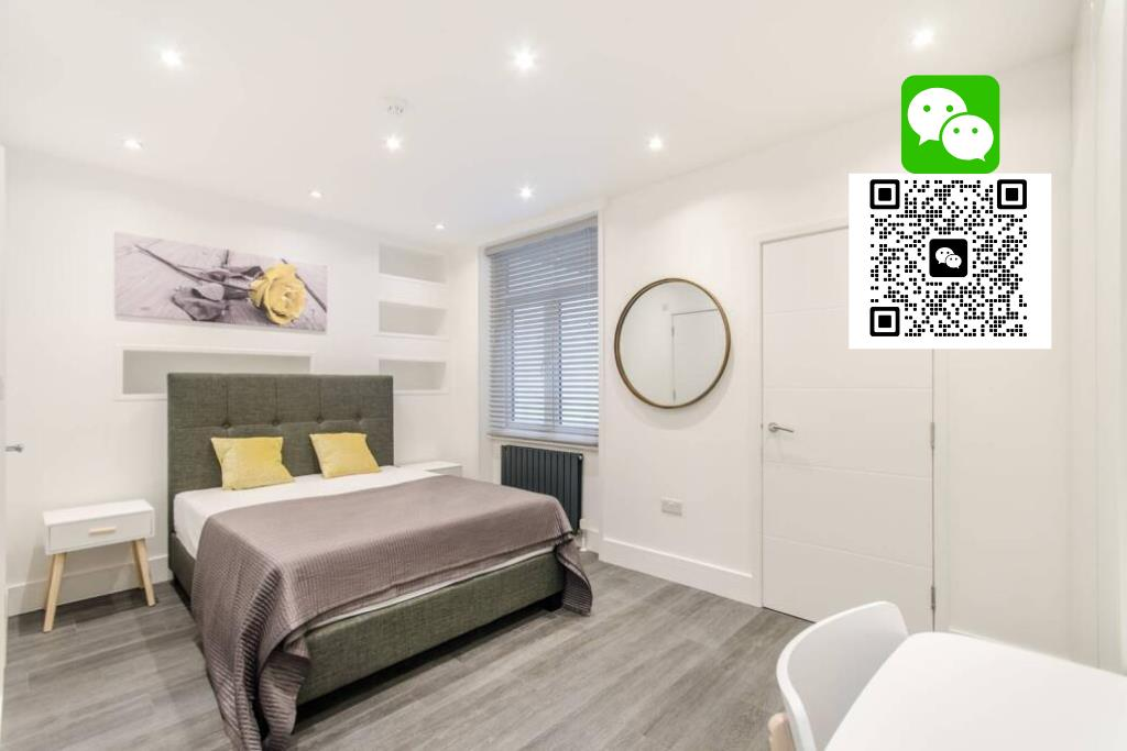 Flat Finborough Road in Greater London