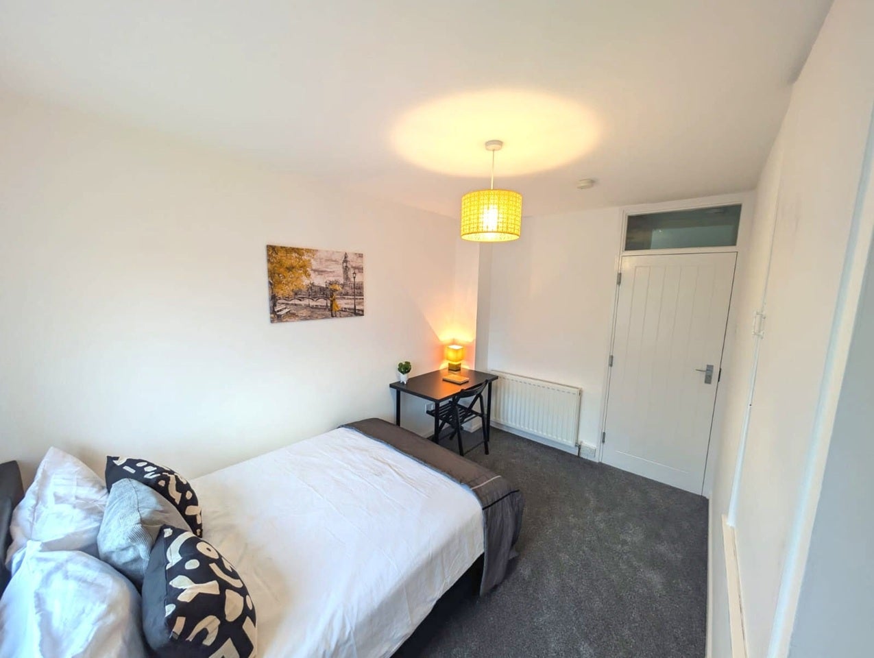 Room Westmorland Road in Coventry