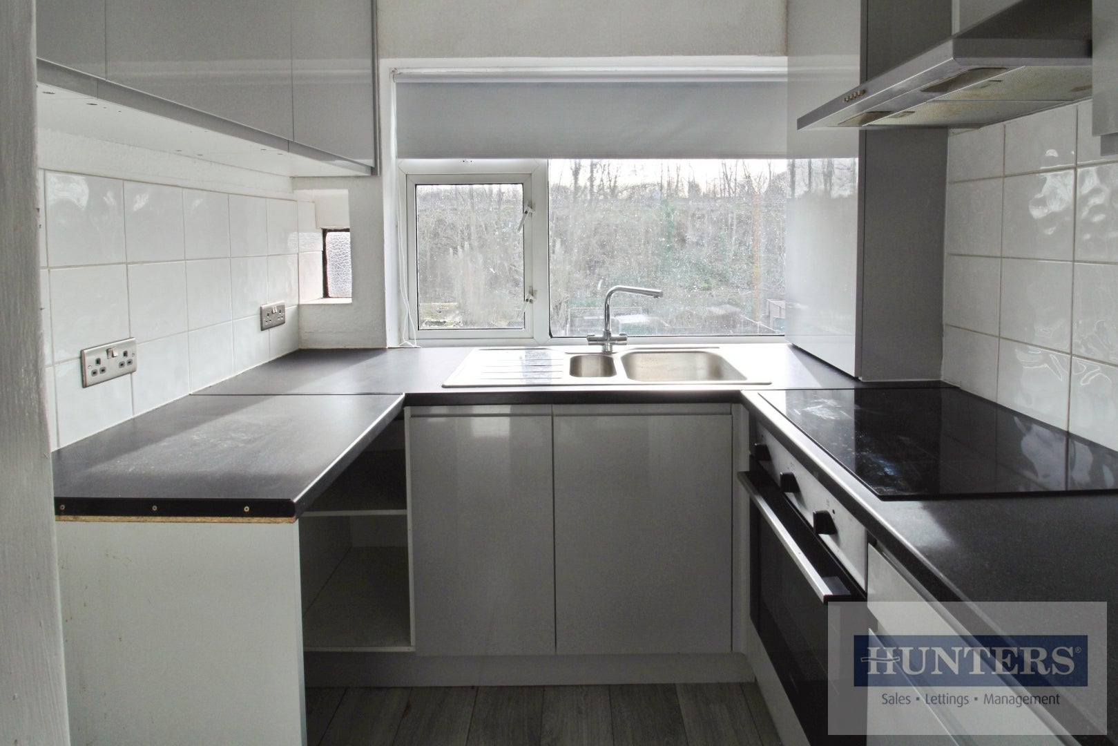 Flat Eversley Avenue in Greater London