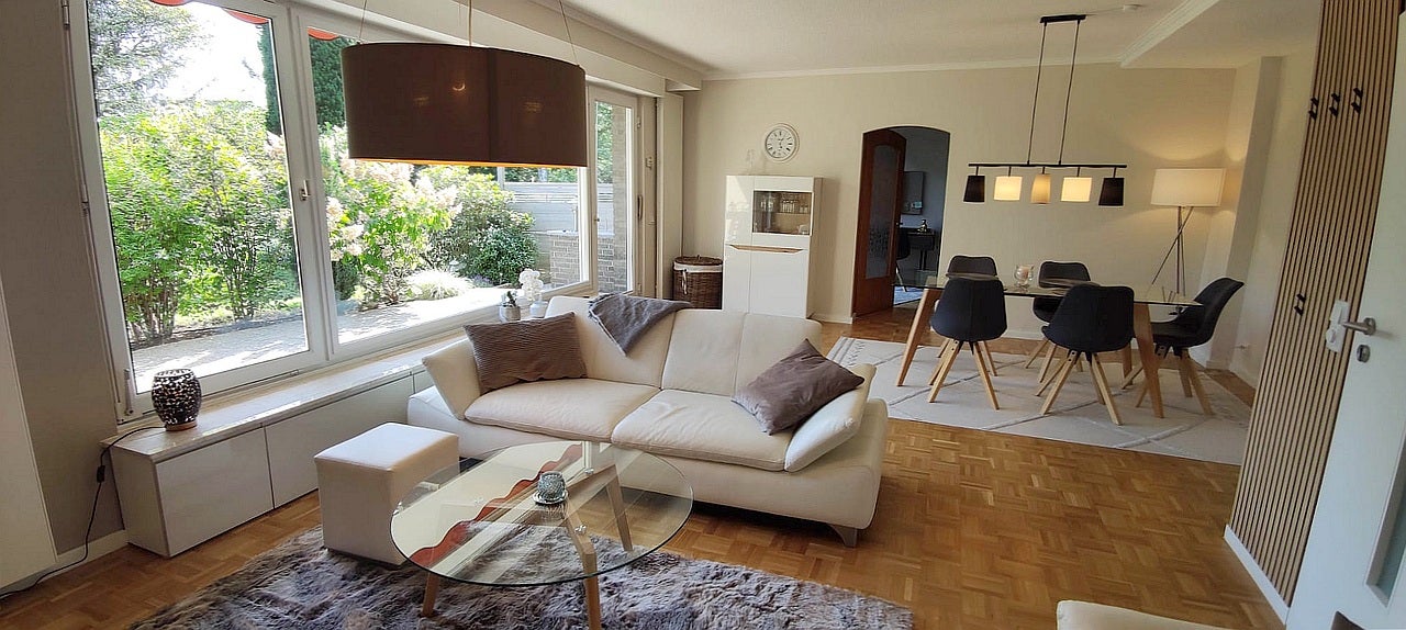 Haus Diepeschrather Weg in Bergisch Gladbach