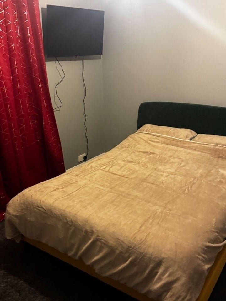 Room Sundew Close in Bedford