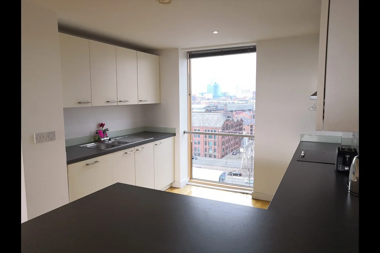 Flat Arundel Street in Manchester