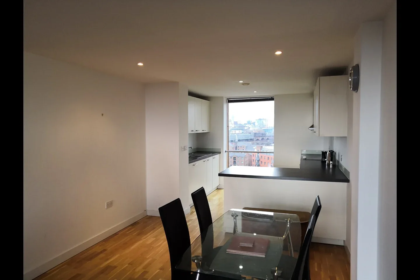 Flat Arundel Street in Manchester