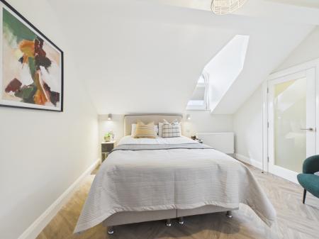 Room Ashley Avenue in Belfast