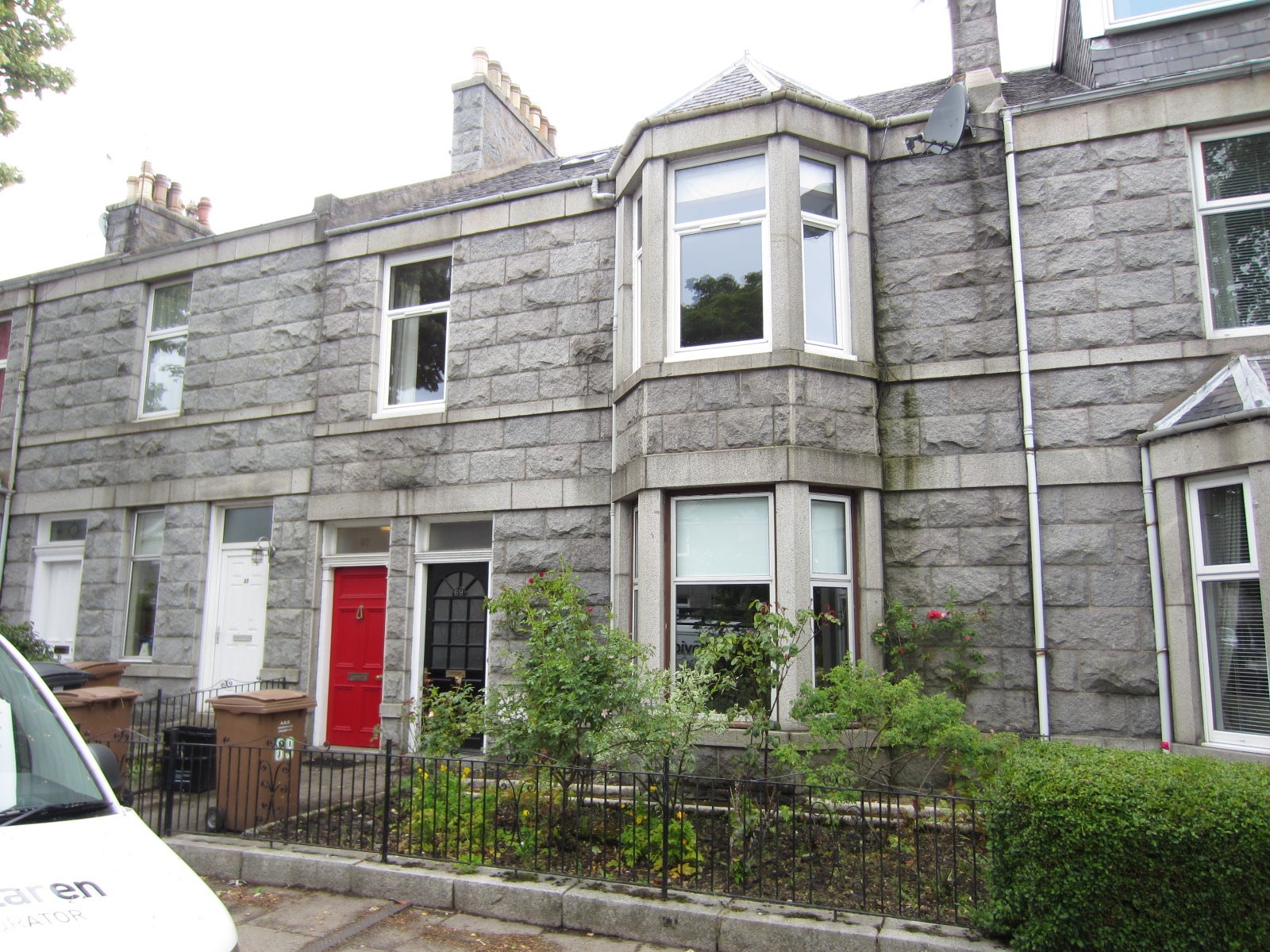 Flat Cairnfield Place in Aberdeen City
