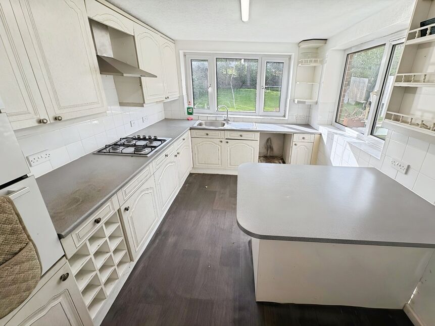 House Broomfield Road in Kirklees