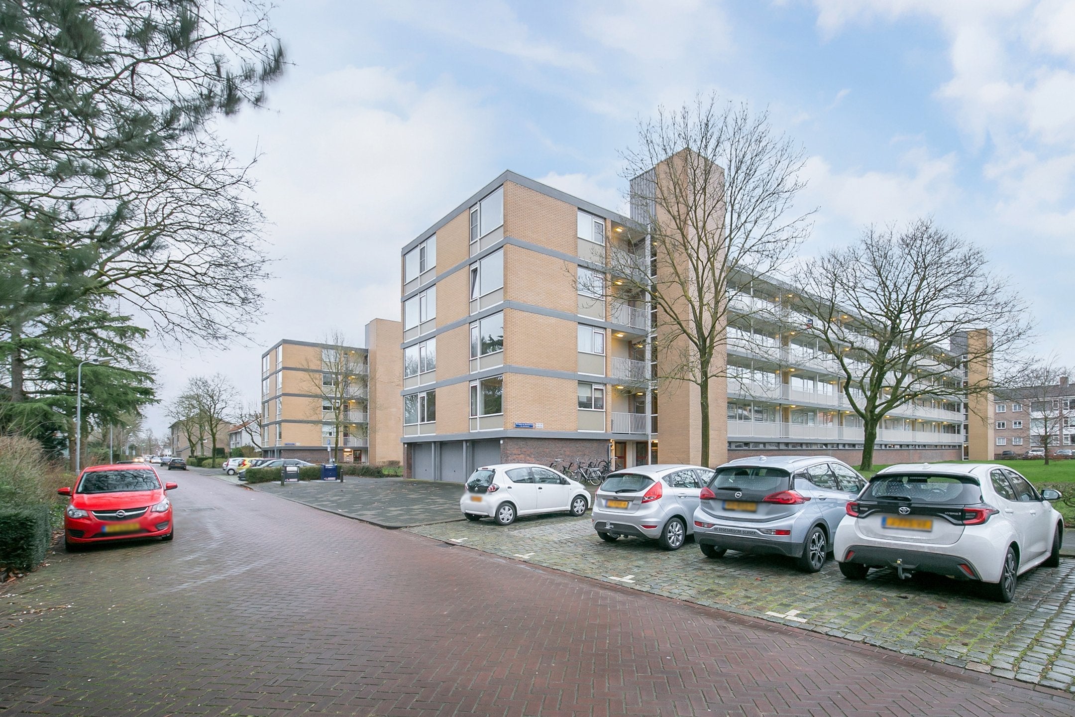 Appartement te huur: Philippus de Montestraat 42, 'S-Hertogenbosch