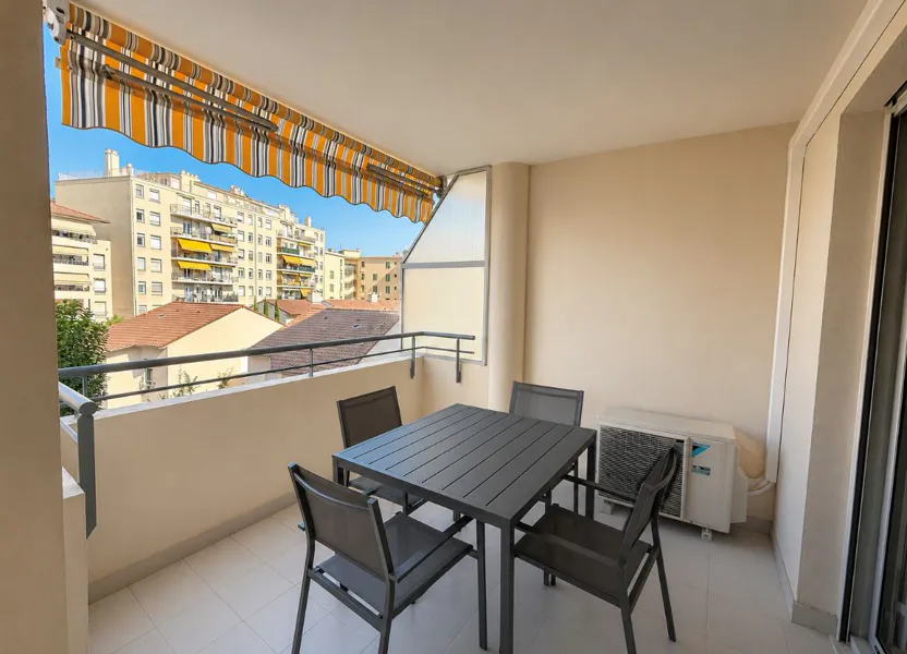 Appartement Rue du Docteur Calmette à Cannes