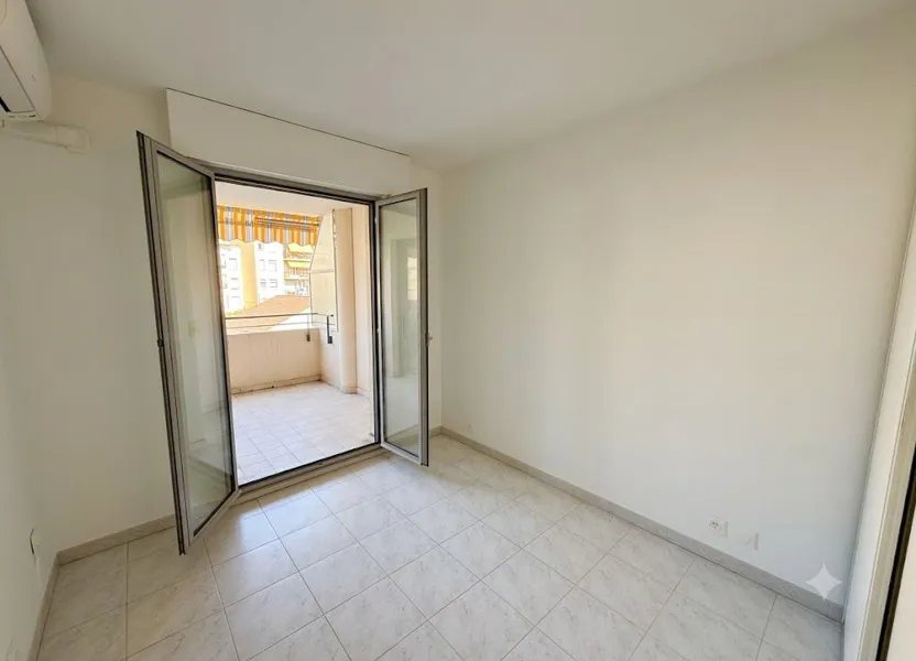 Appartement Rue du Docteur Calmette à Cannes